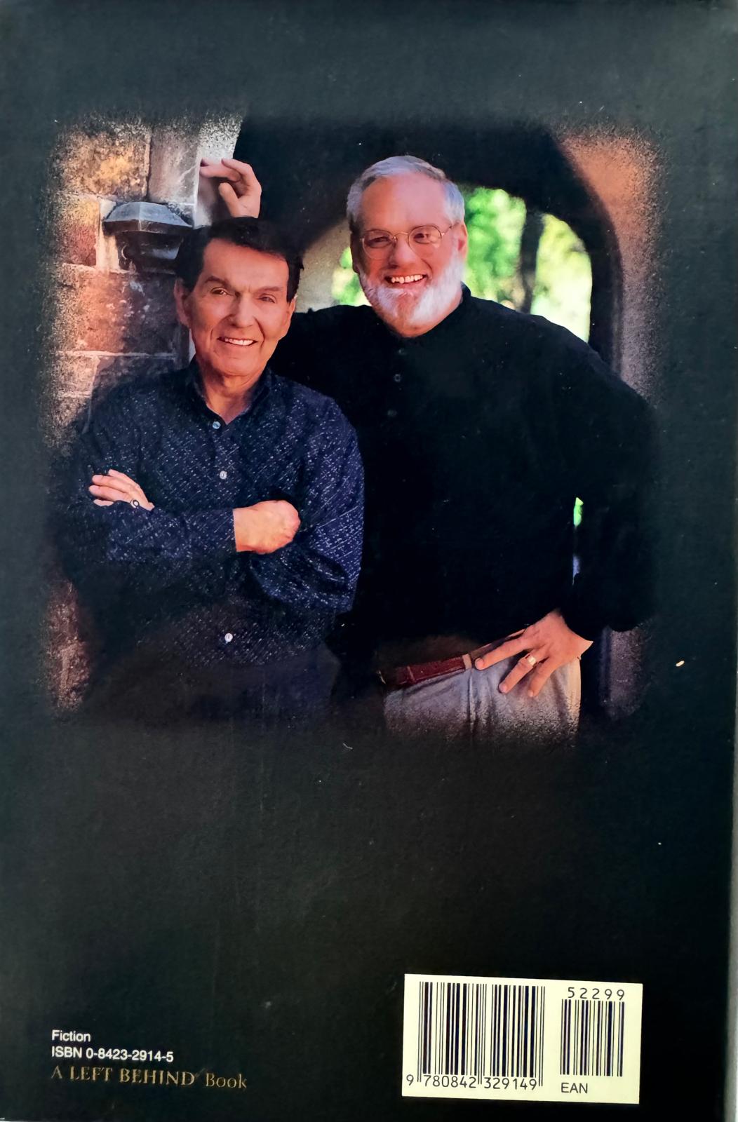 NICOLAE. Tim LaHaye - Jerry B. Jenkins. Book from our library now available (#3 in the LEFT BEHING series). English edition.