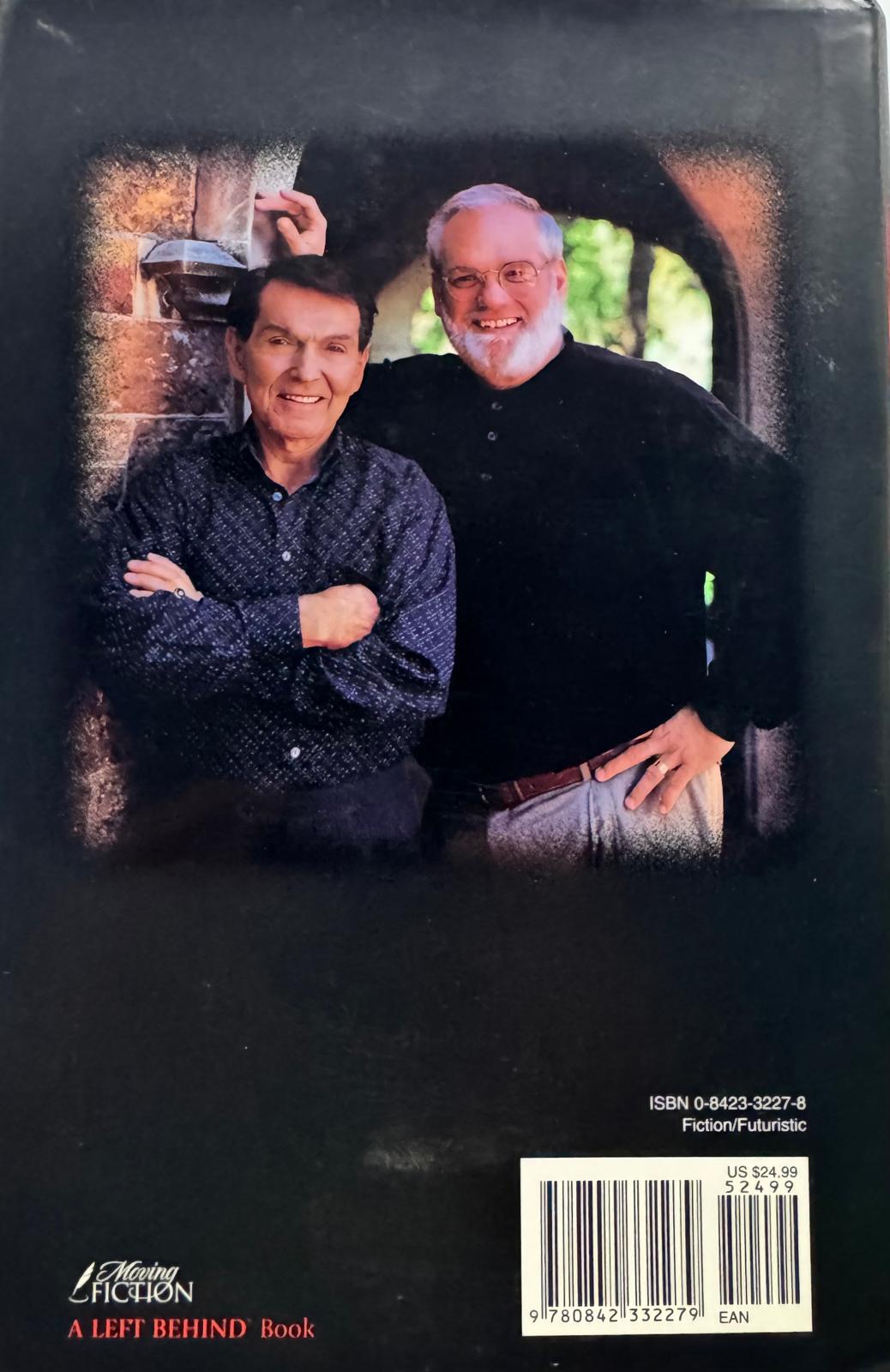 THE REMNANT. Tim LaHaye - Jerry B. Jenkins. Book from our library now available (#10 in the LEFT BEHING series). English edition.