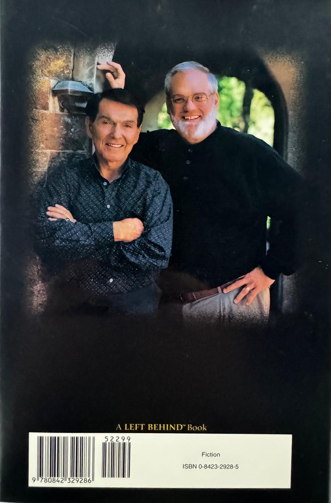 THE INDWELLING. Tim LaHaye - Jerry B. Jenkins. Book from our library now available (#7 in the LEFT BEHING series). English edition.